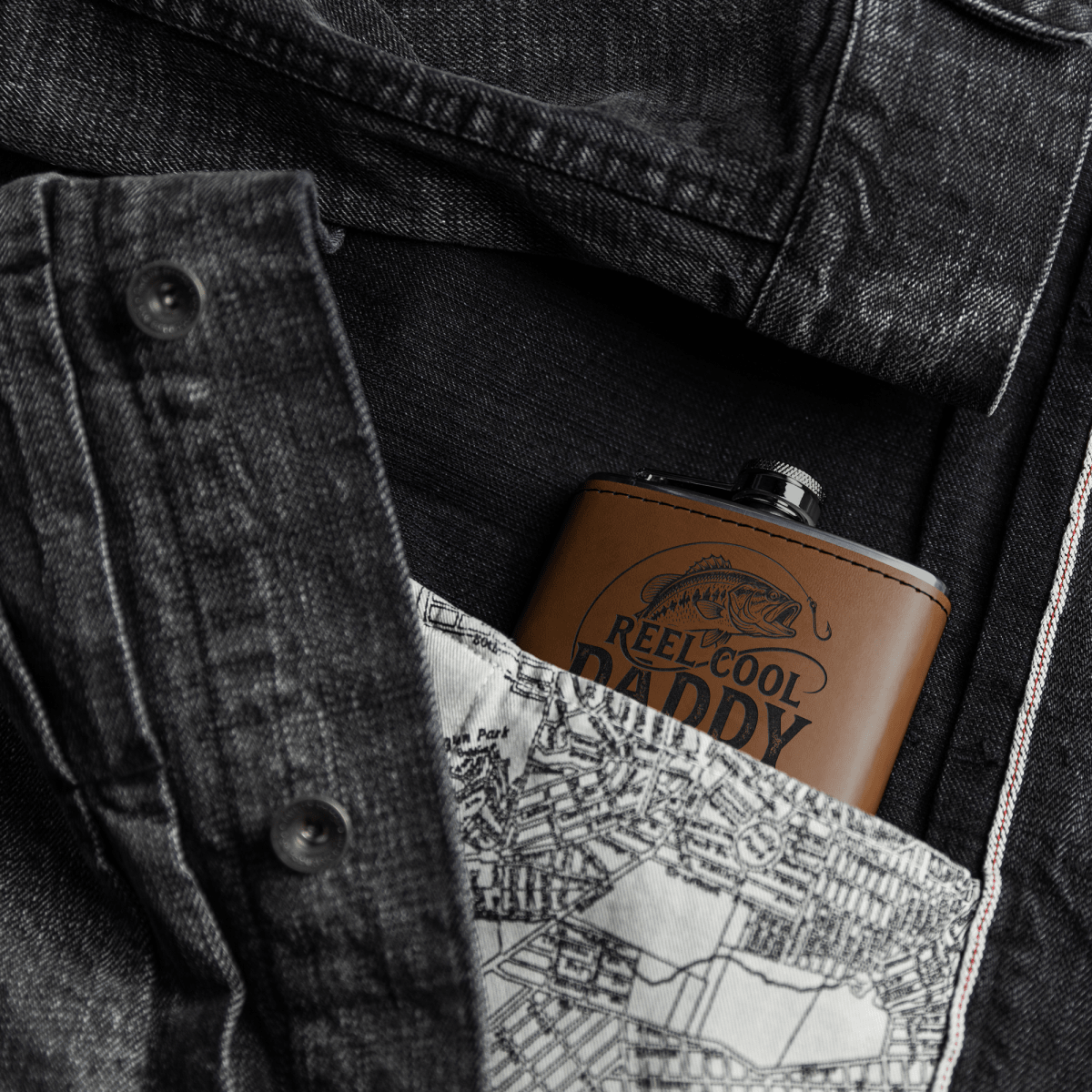 Personalized "Reel Cool Daddy" Fishing Flask - Sipengrave